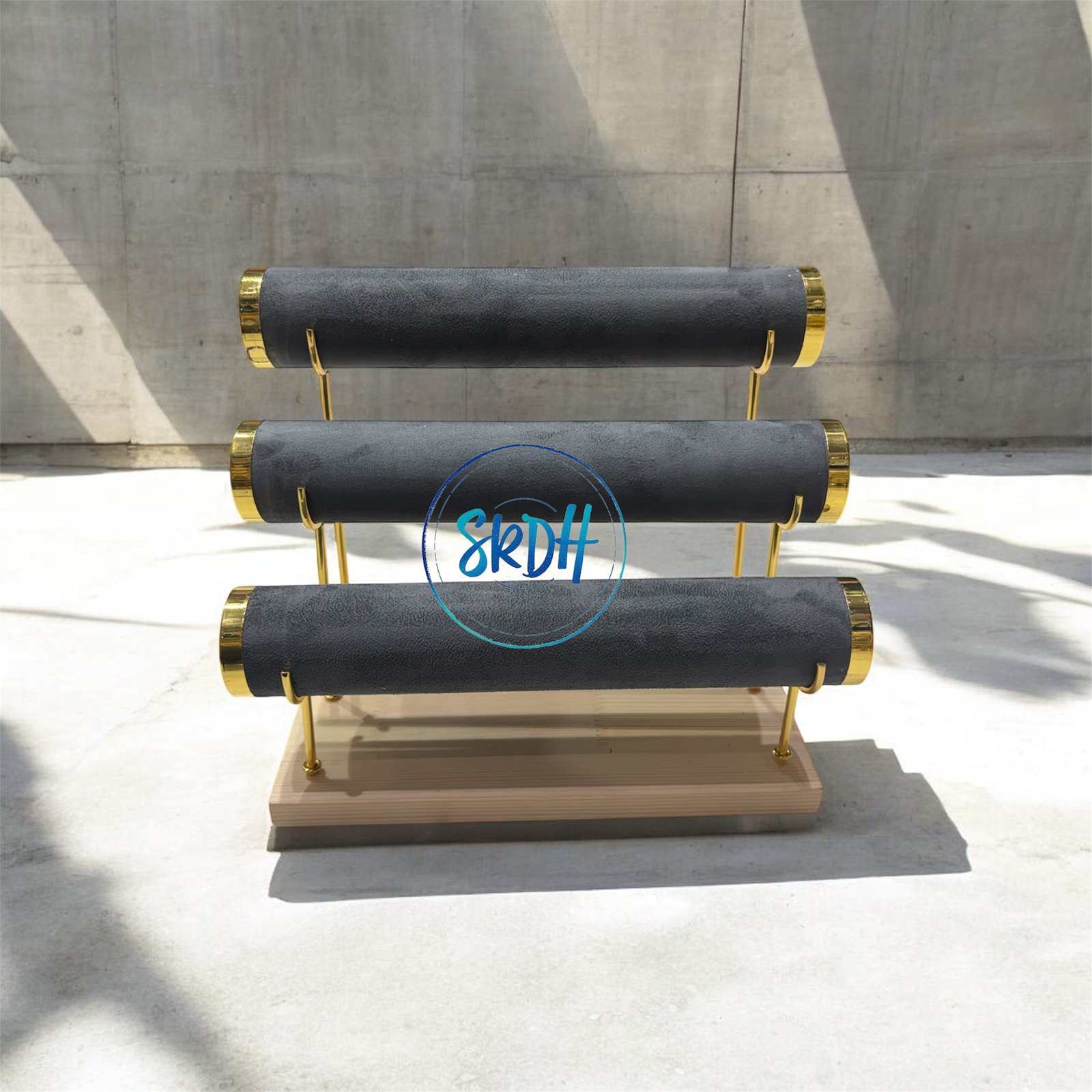 Luxury 3-Layer Velvet Bangle Stand – Gold-Trimmed Jewelry Display Organizer - Image 4